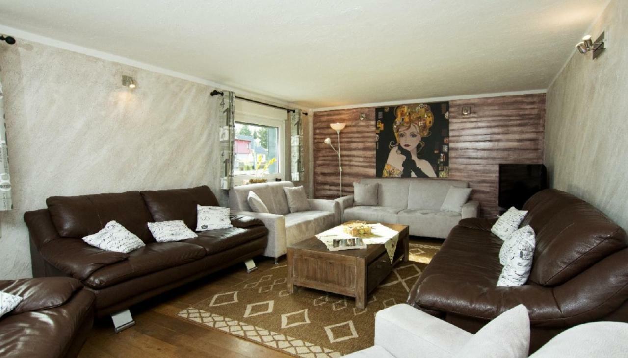 Ferienhaus Im Gruenen Eifel 施莱登 外观 照片