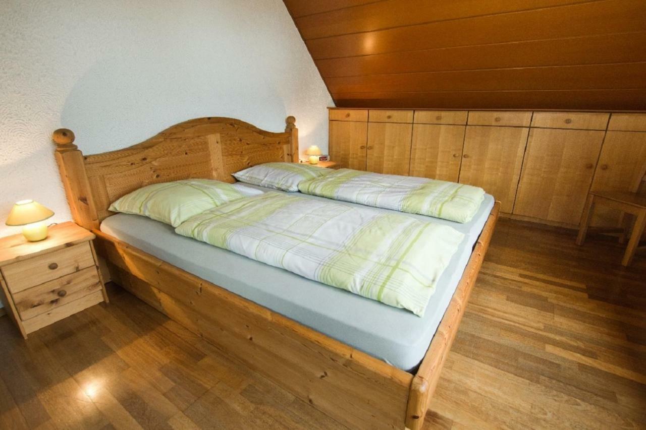 Ferienhaus Im Gruenen Eifel 施莱登 外观 照片
